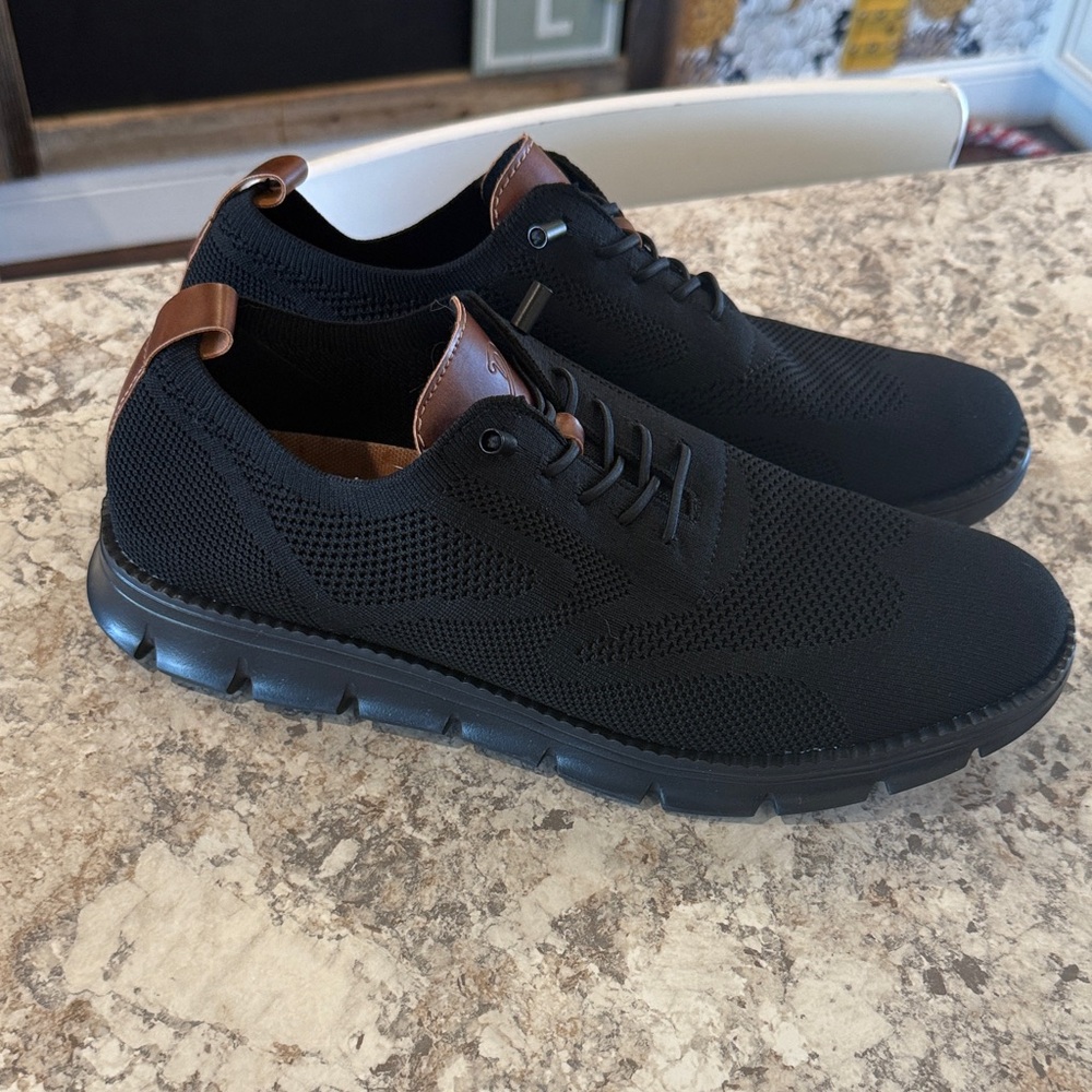 Black Mesh Athletic Sneakers | Men’s 47